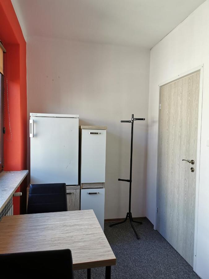 For Rest Hostel Lublin Extérieur photo